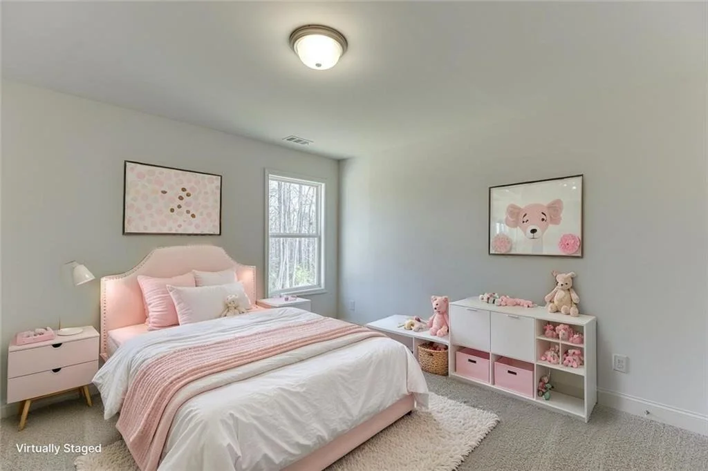 Photo of 979 Lakeview
