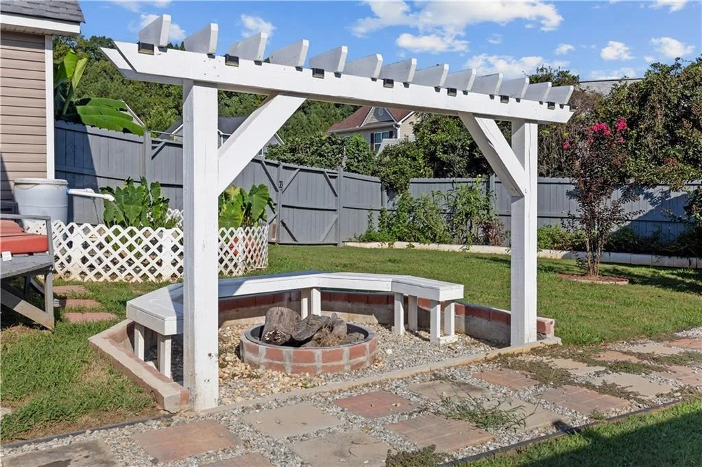 Photo of 40 Benjamin Point