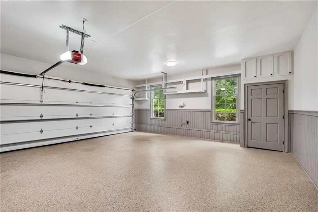 Photo of 9190 Huntcliff Trace
