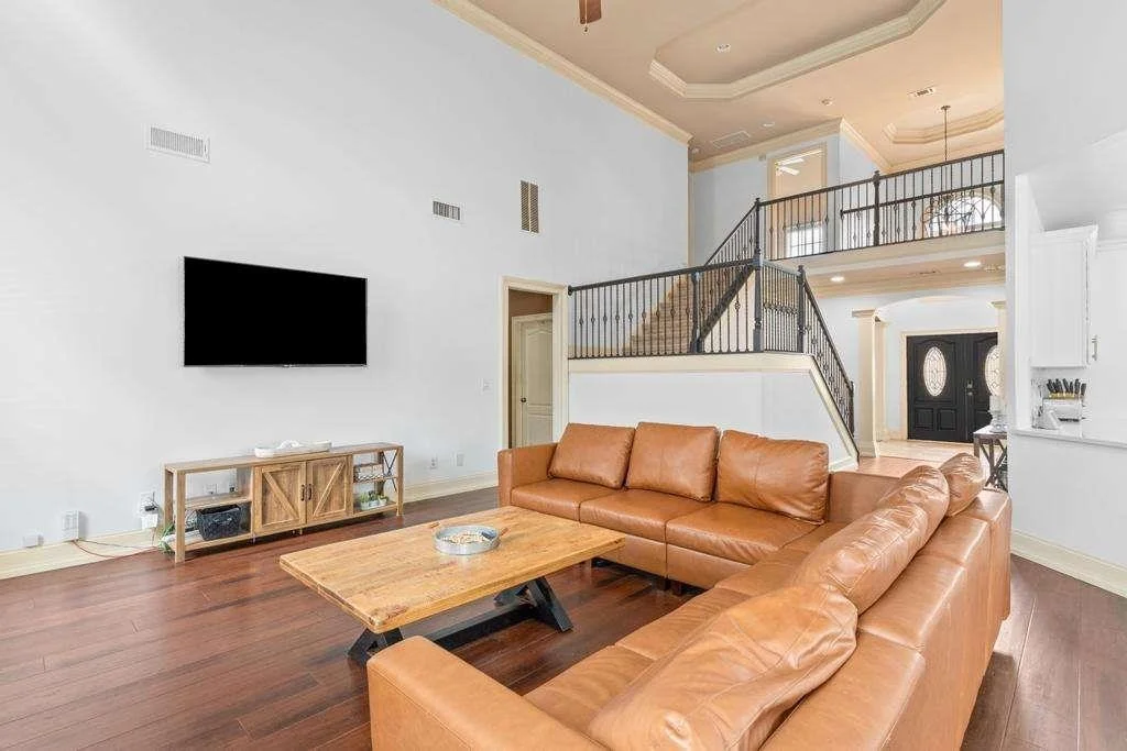 Photo of 1202 Persimmon Way