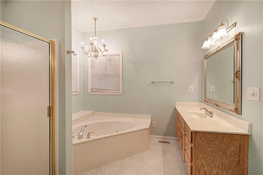 Photo of 312 Lake View Trace