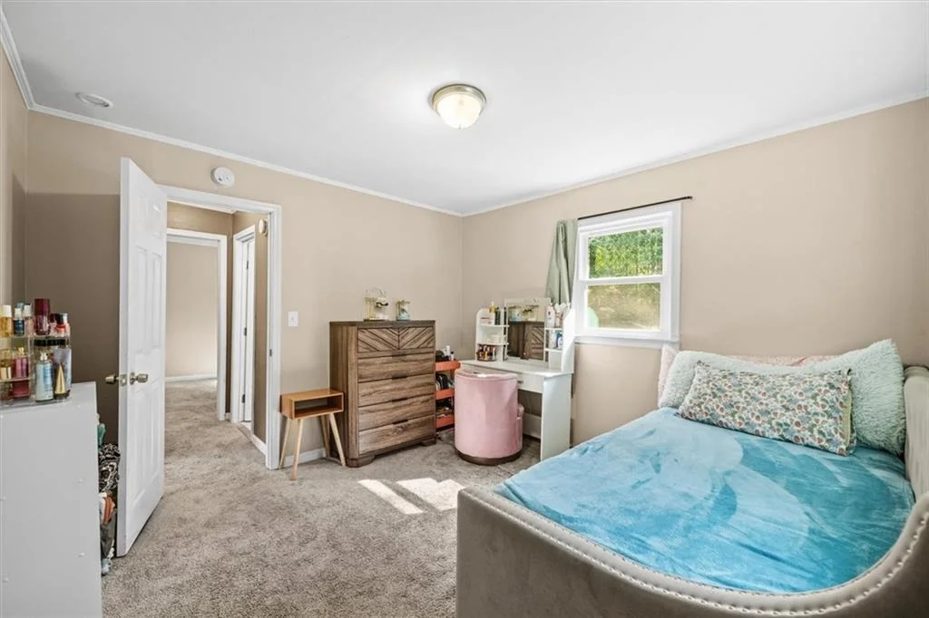 Photo of 163 Ben Putnam Road