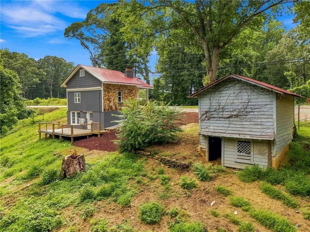 Photo of 2928 Old Cornelia Highway