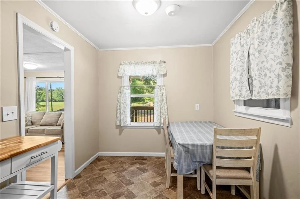 Photo of 163 Ben Putnam Road