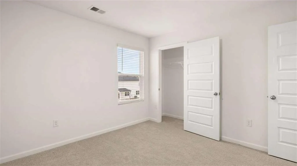 Photo of 372 Abbott Road