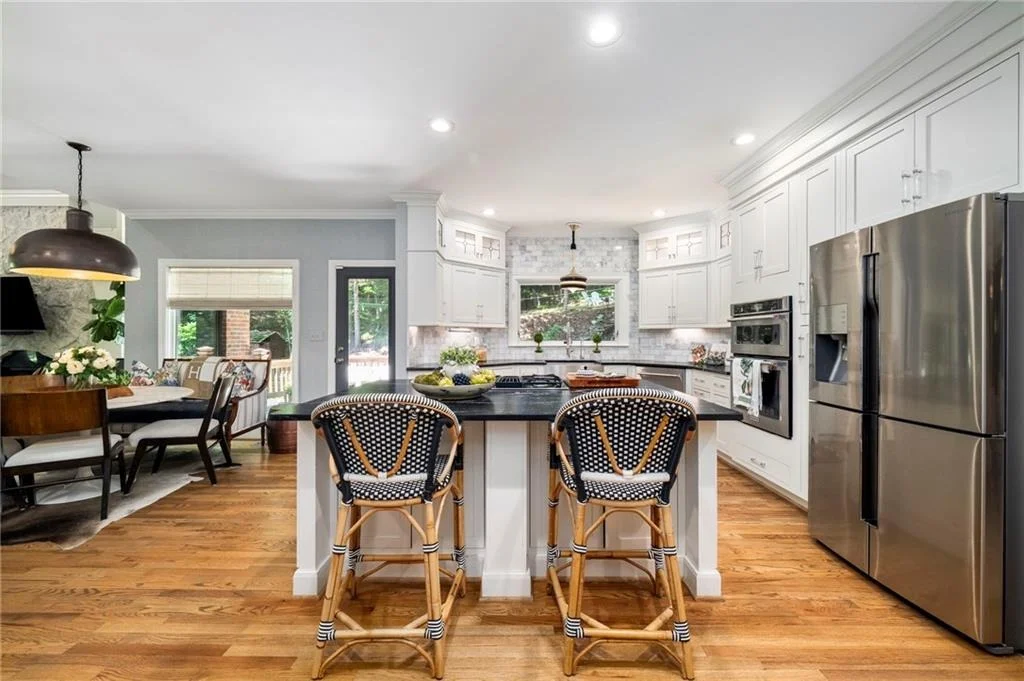Photo of 2150 River Cliff Drive