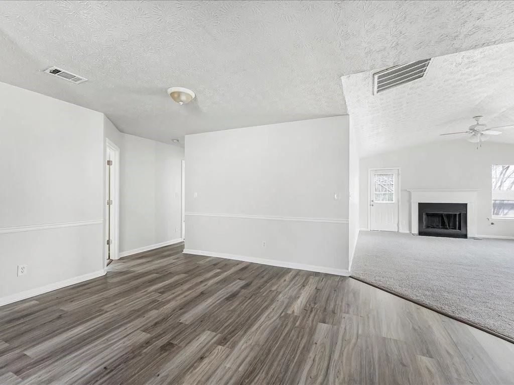 Photo of 5781 Creekside Drive