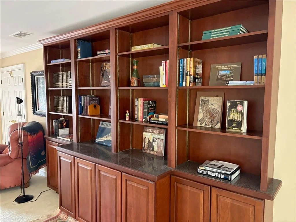 Photo of 1021 Falcon Heights