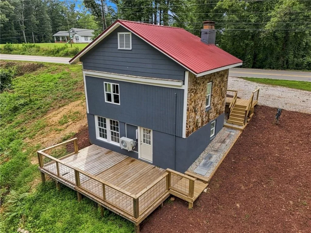 Photo of 2928 Old Cornelia Highway