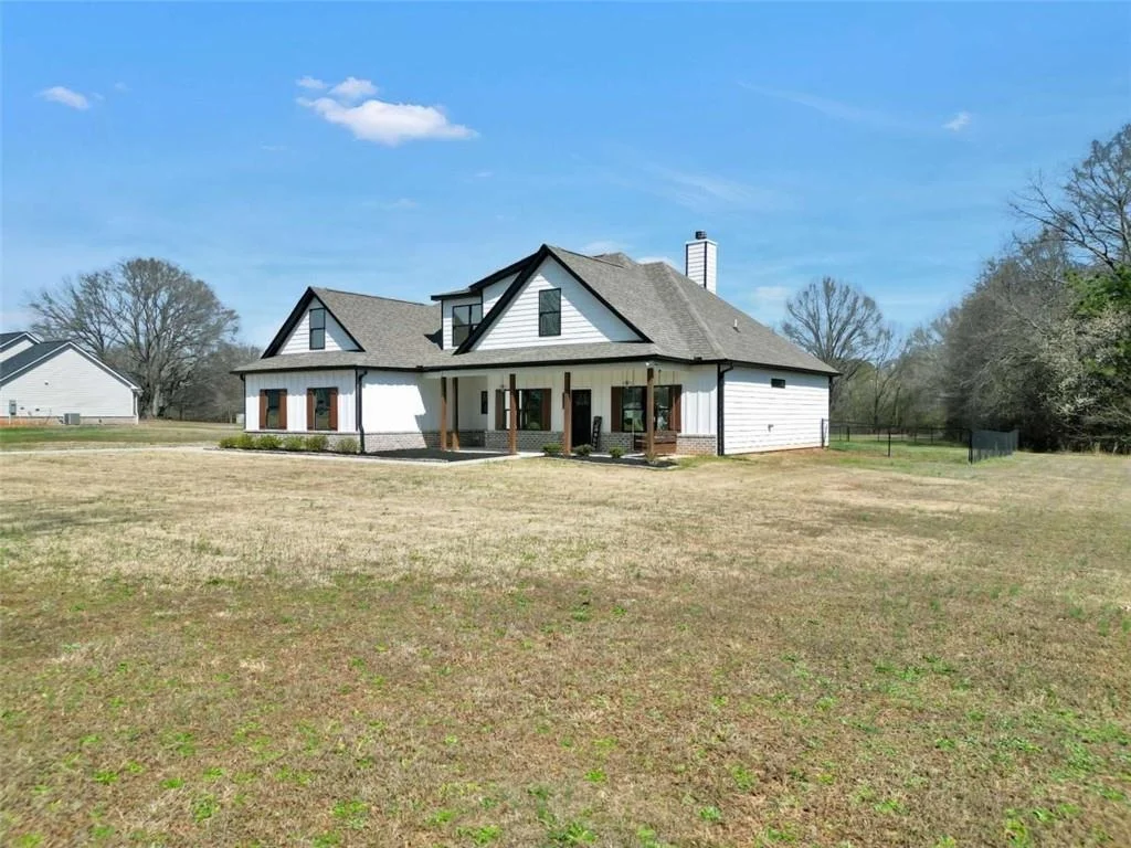 Photo of 351 Savannah Drive