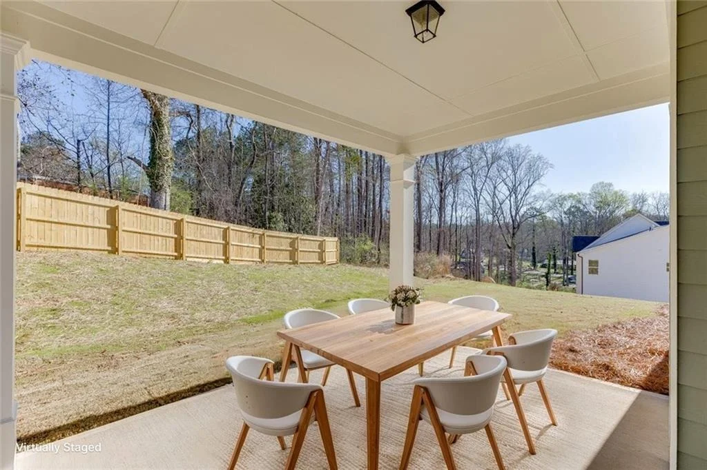 Photo of 929 Lakeview
