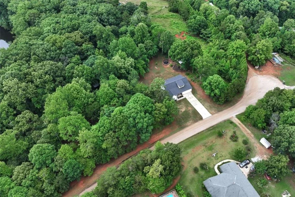 Photo of 515 Forest Lake Road