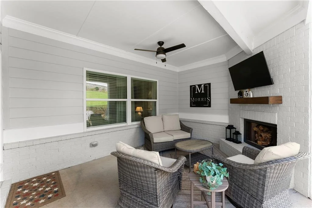Photo of 5700 Meadow View Drive