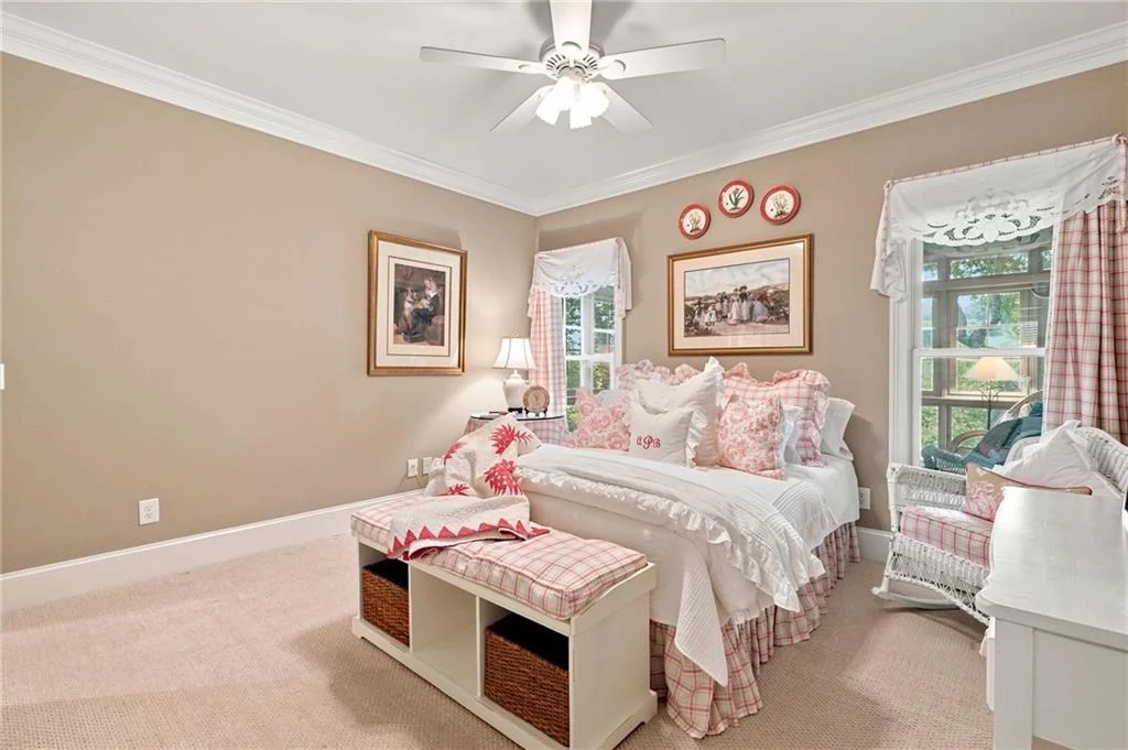 Photo of 712 Wedgewood Drive