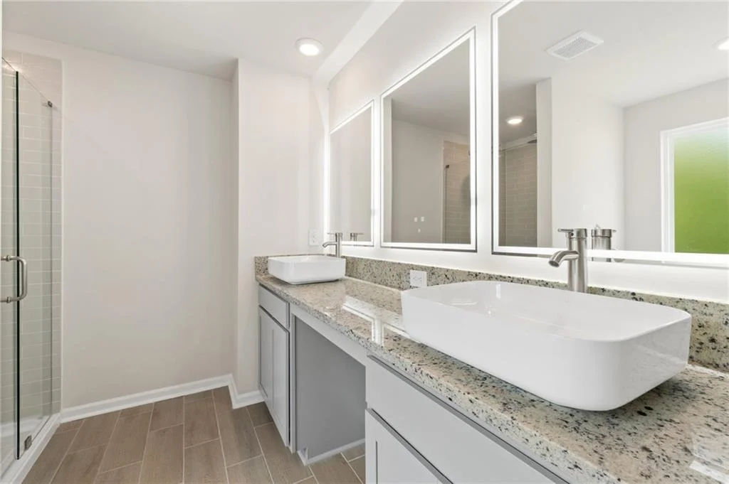 Photo of 302 HUDSON Court