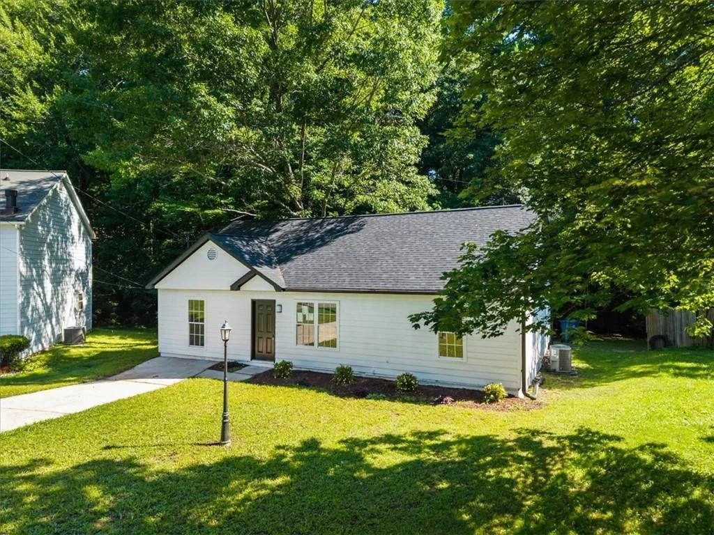 Photo of 245 Antebellum Circle