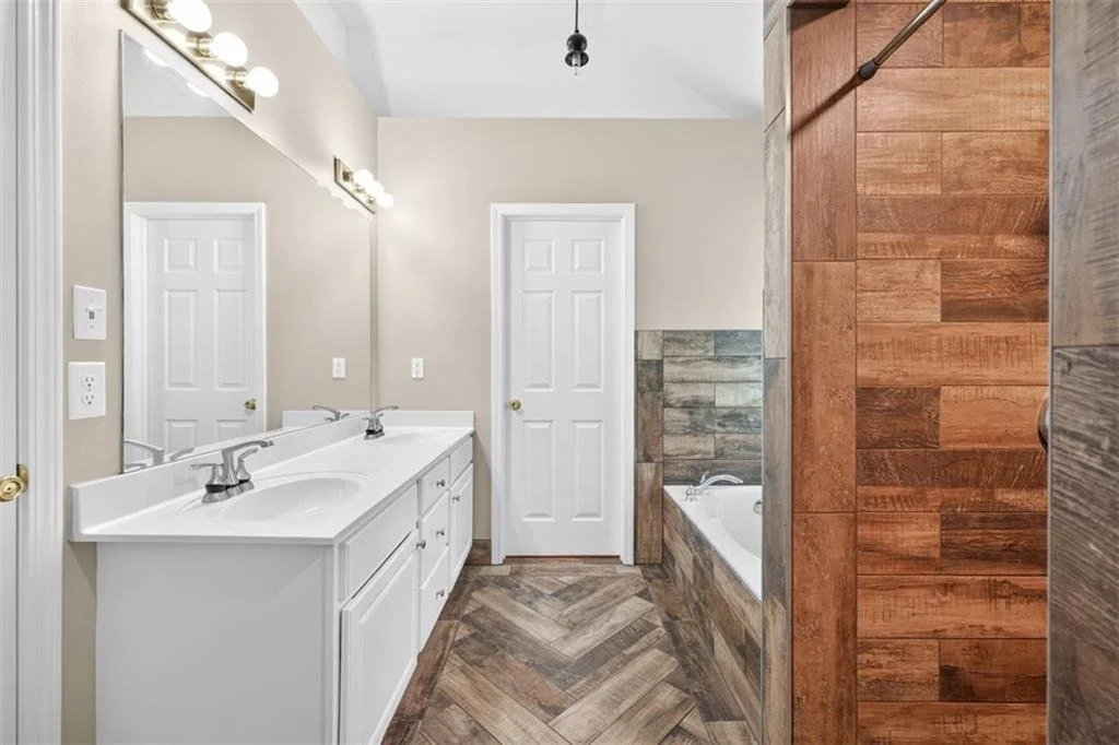 Photo of 1705 Redbud Way