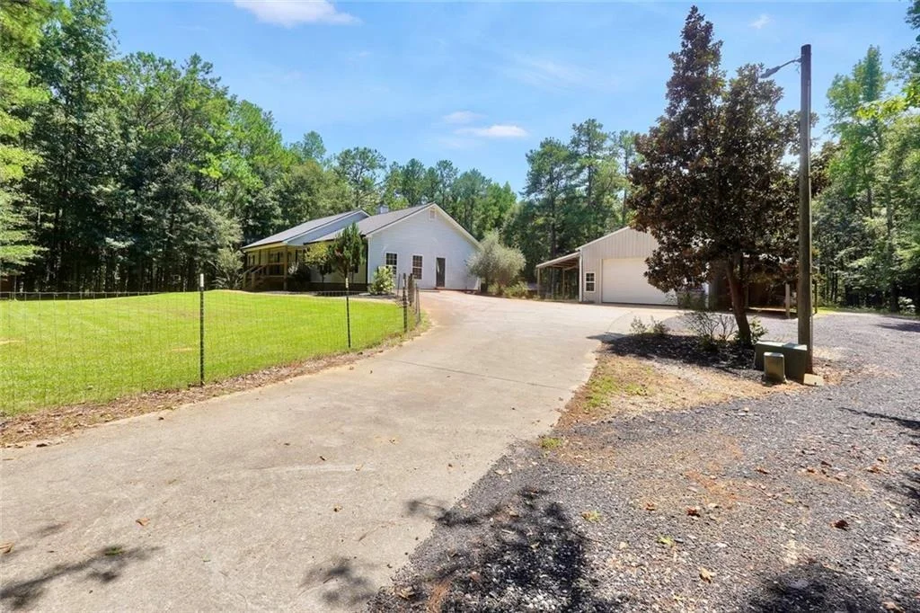 Photo of 2182 Leguin Mill Road