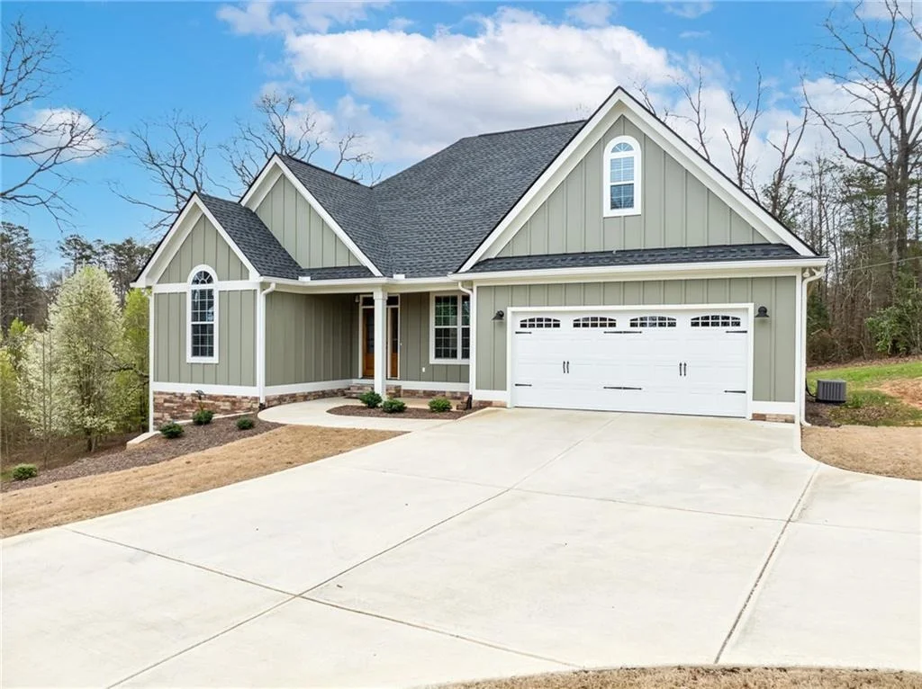 Photo of 49 Caspian Trail
