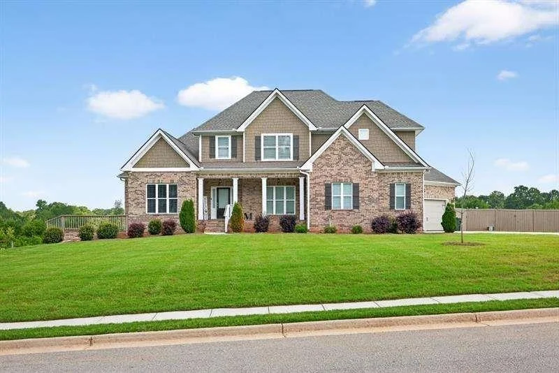 Photo of 2112 Meadowood Cove