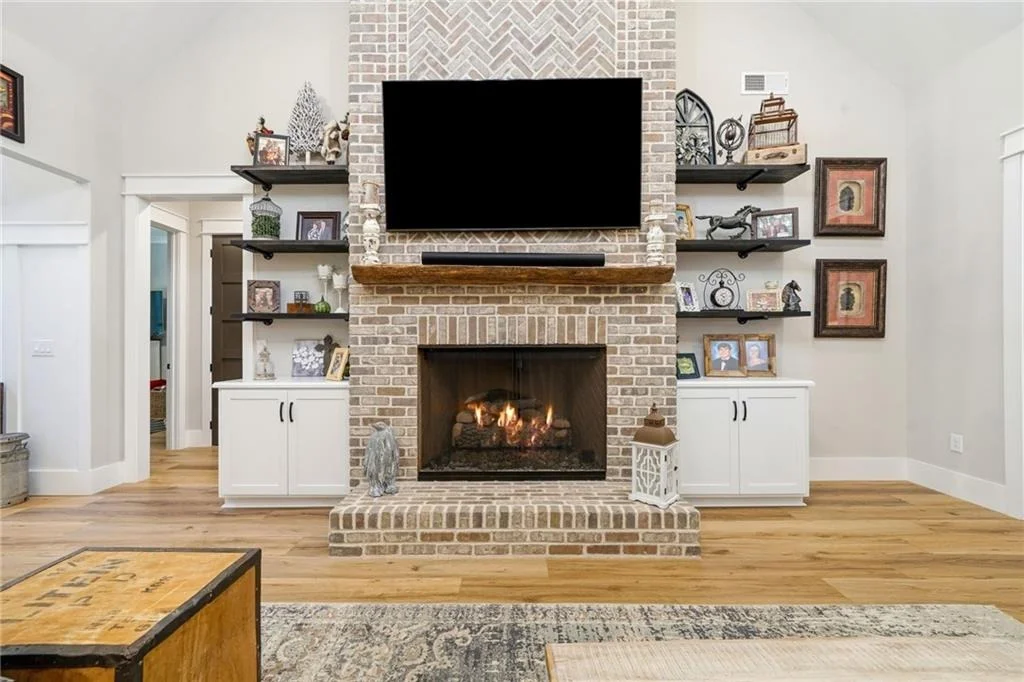 Photo of 650 Avery Road