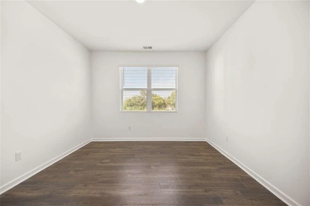 Photo of 184 Defilippe Drive