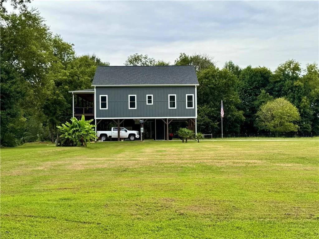 Photo of 250 Hook Road NE