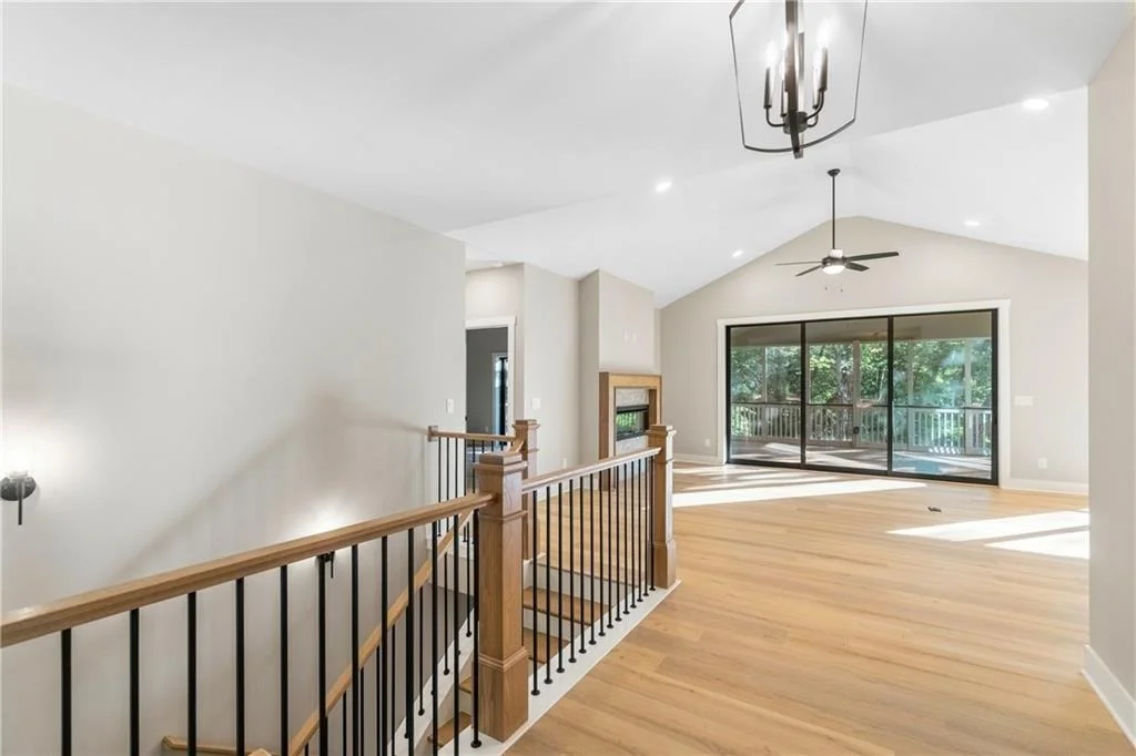 Photo of 595 Wake Robin Drive