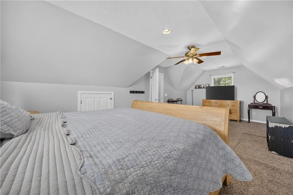 Photo of 481 Lisa Circle