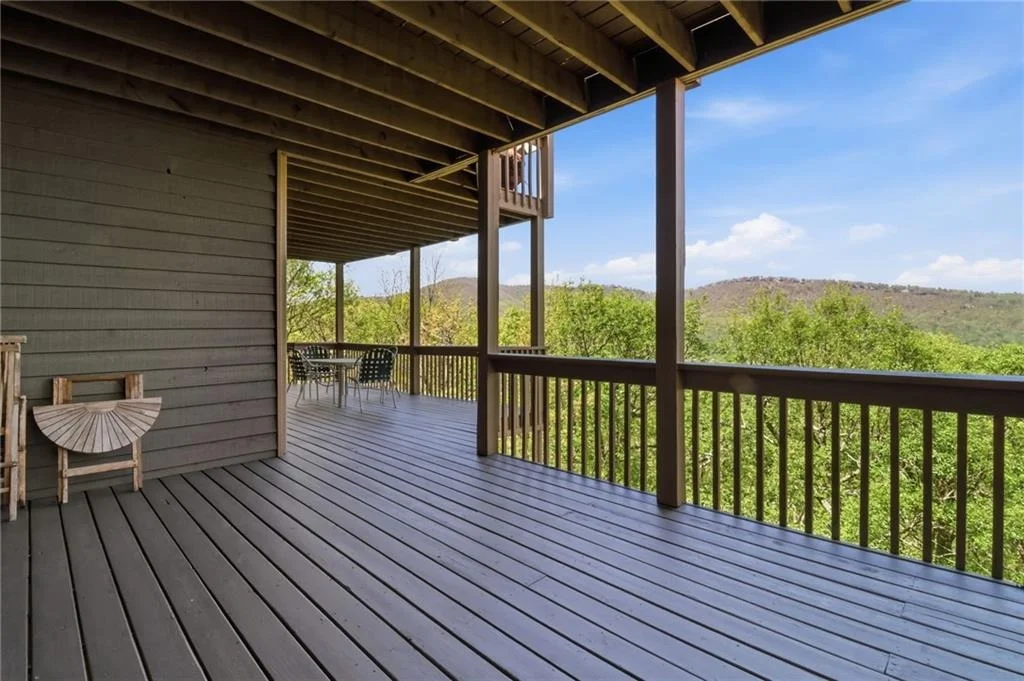 Photo of 1692 Ridgeview Drive