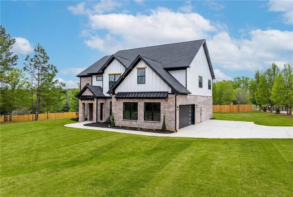 Photo of 47 Mangum Lane