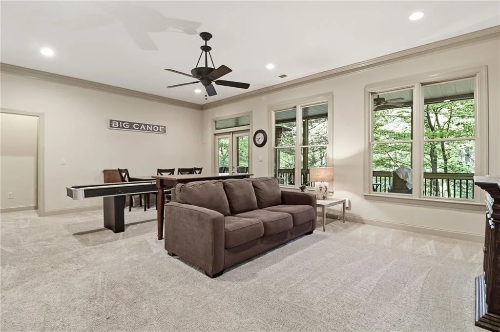 Photo of 1105 Valley View Drive