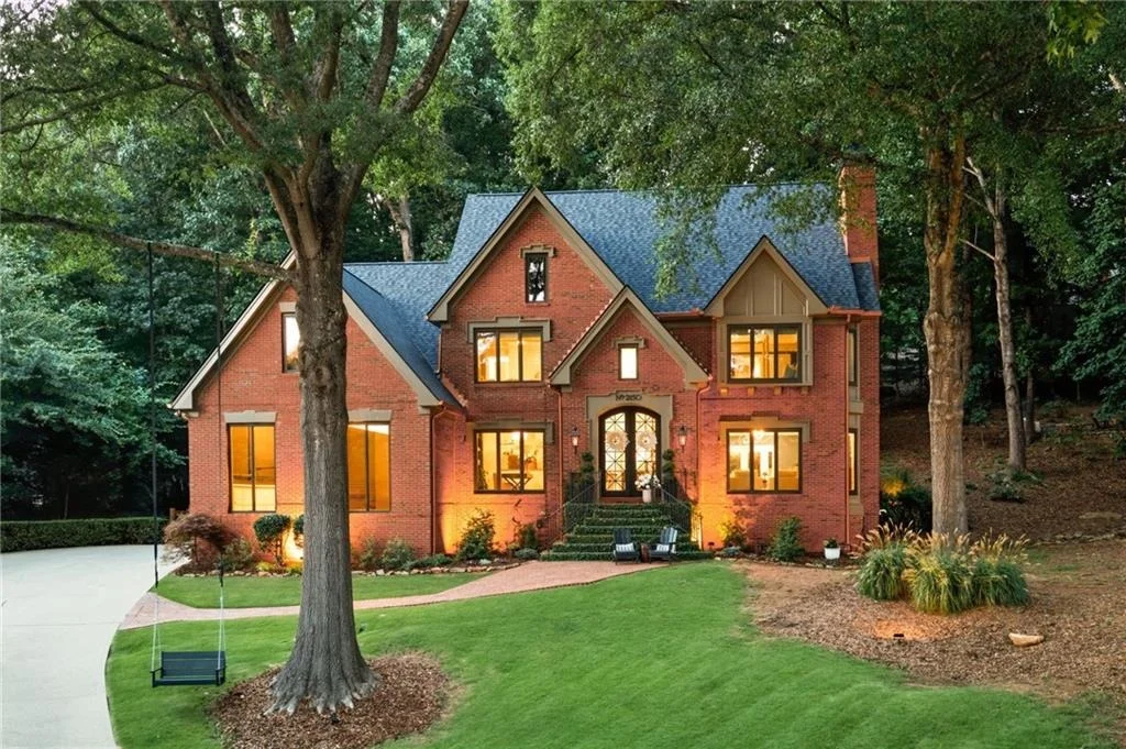 Photo of 2150 River Cliff Drive