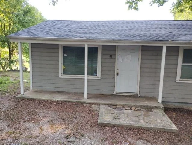 Photo of 2742 Camp Road