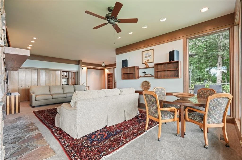 Photo of 202 Sanderlin Mountain Drive N