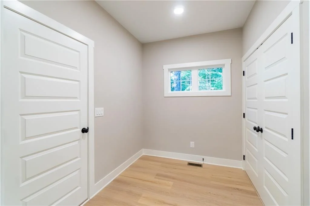 Photo of 595 Wake Robin Drive
