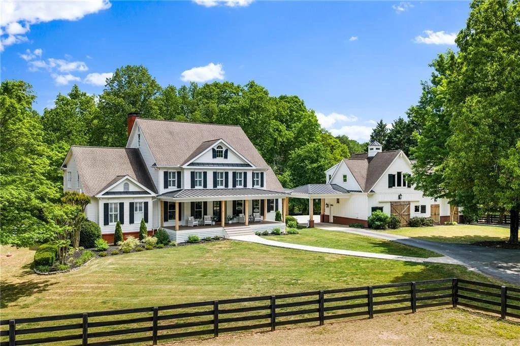Photo of 16035 Westbrook Road
