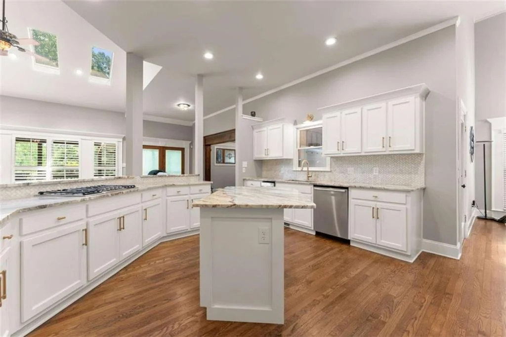 Photo of 5825 Sweetbottom Lane