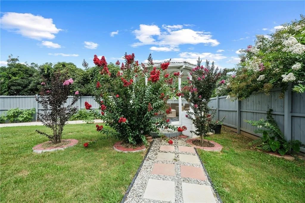 Photo of 40 Benjamin Point