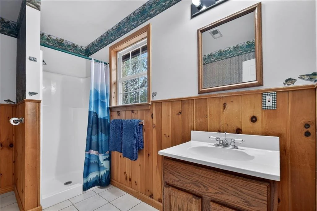 Photo of 144 Emerald Cove