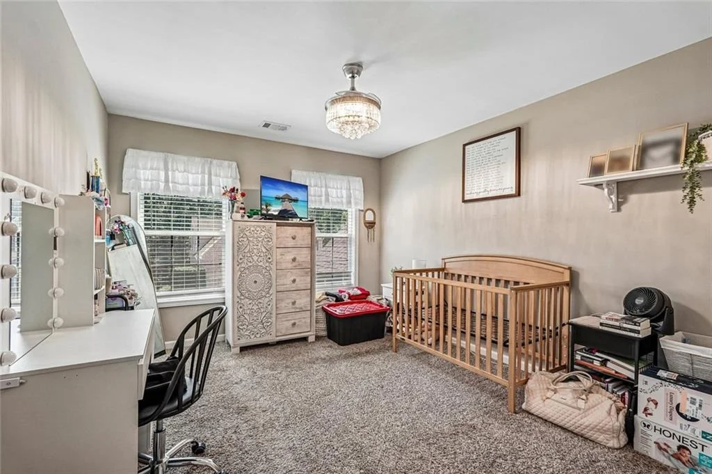 Photo of 337 Meadowcrest Circle