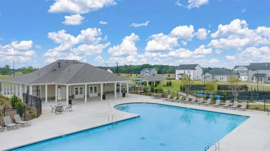 Photo of 372 Abbott Road