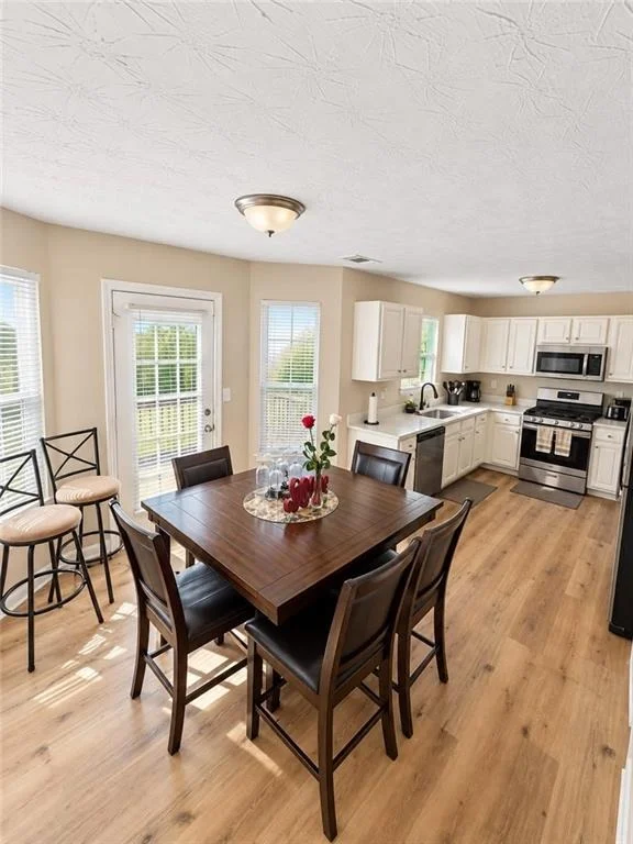 Photo of 40 Greenway Drive