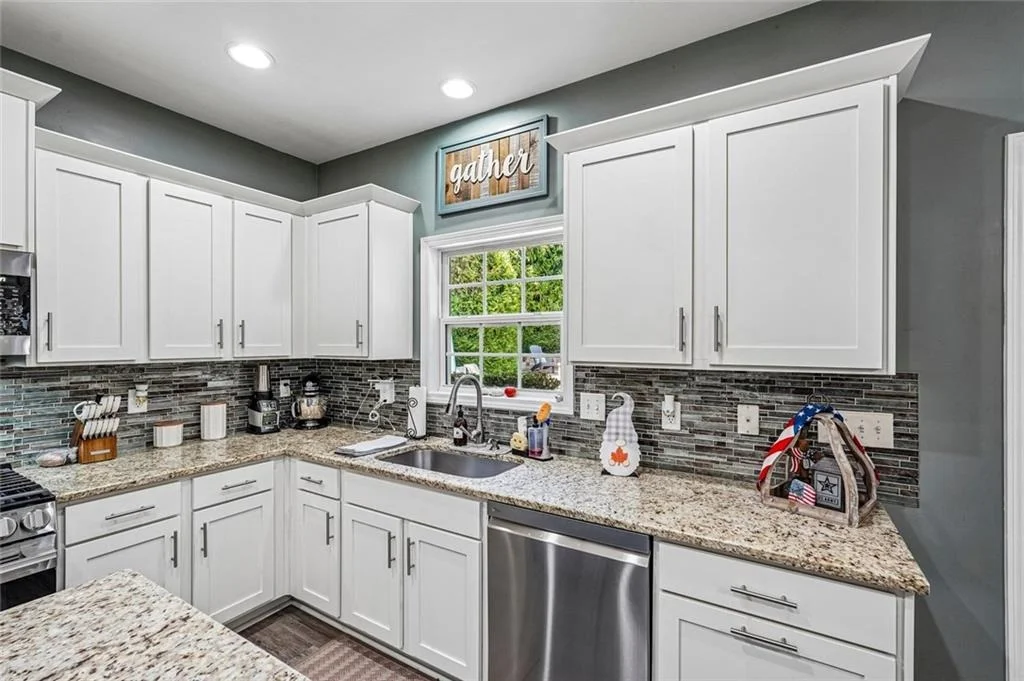 Photo of 337 Meadowcrest Circle