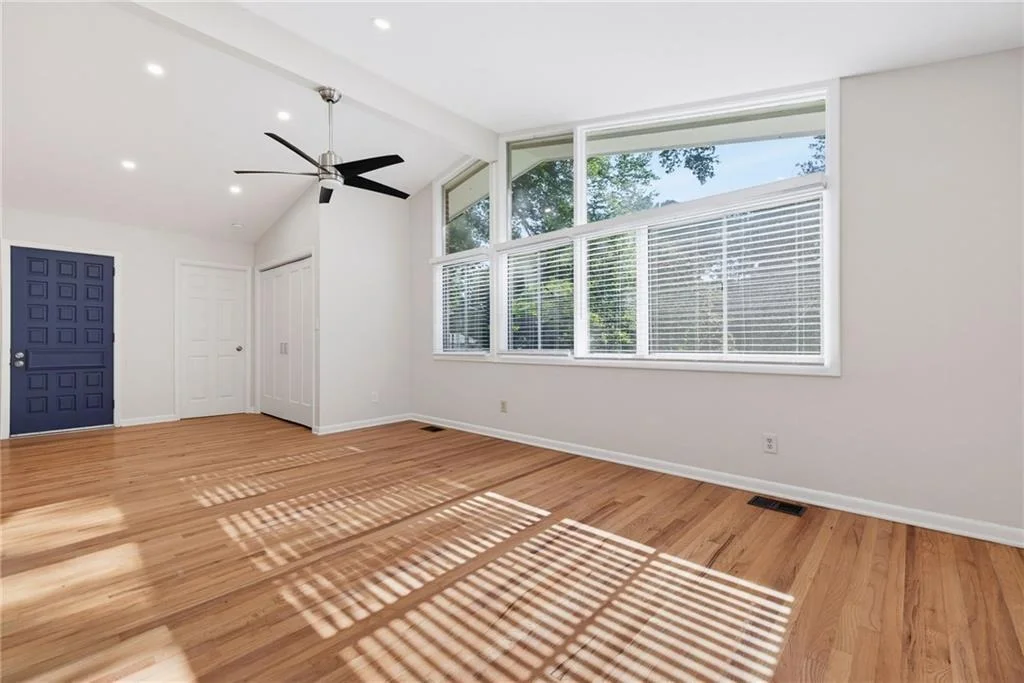 Photo of 2988 Vine Circle