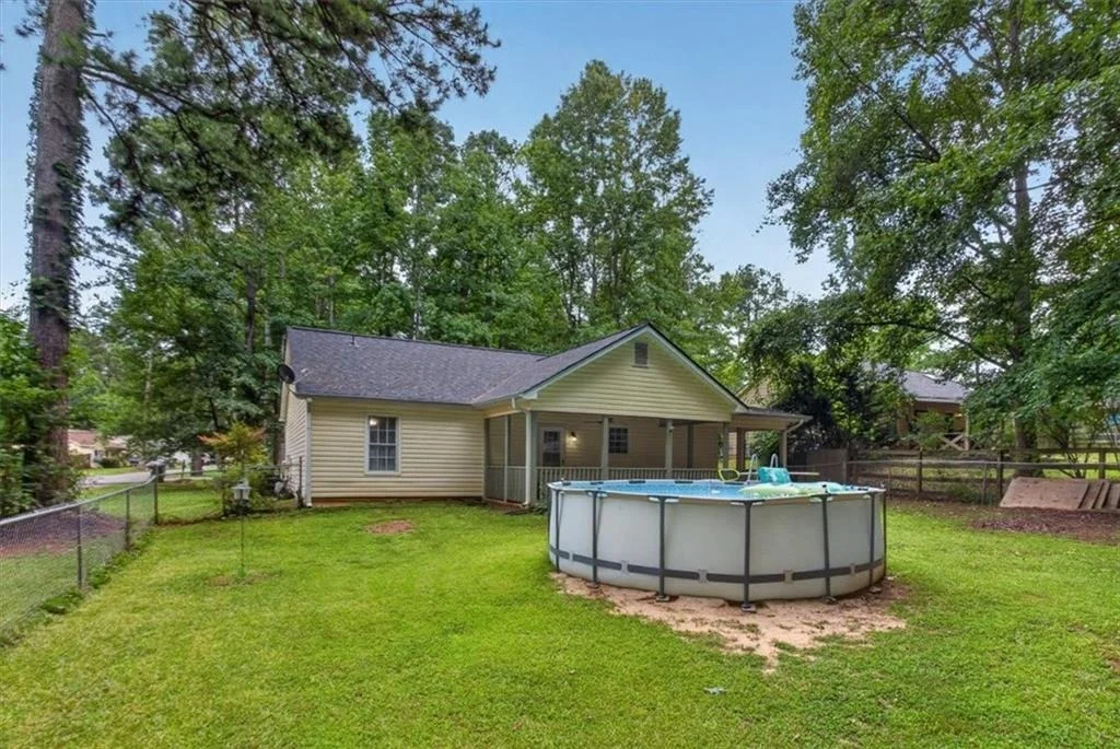 Photo of 129 Whispering Pine Lane NE