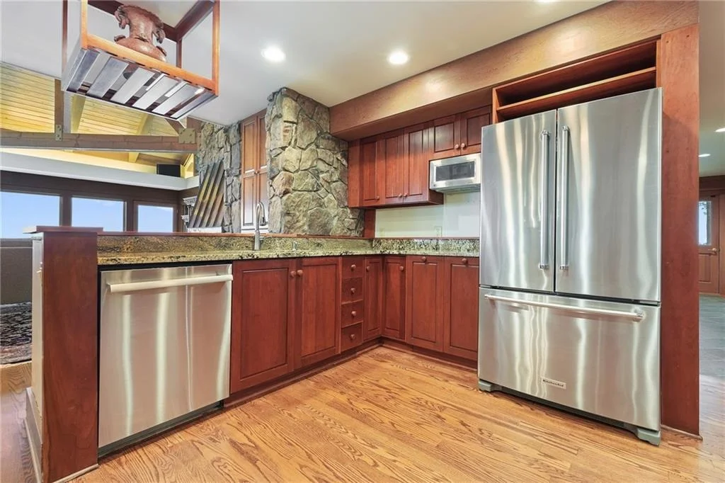 Photo of 202 Sanderlin Mountain Drive N