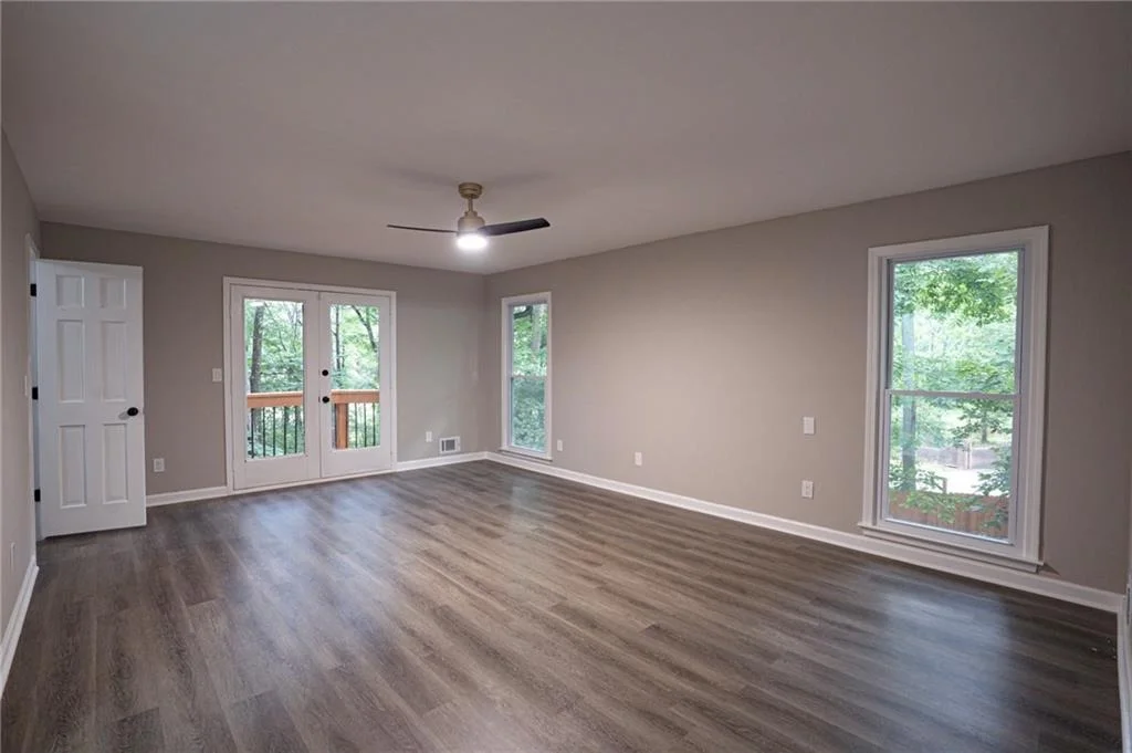 Photo of 2154 Pond Road