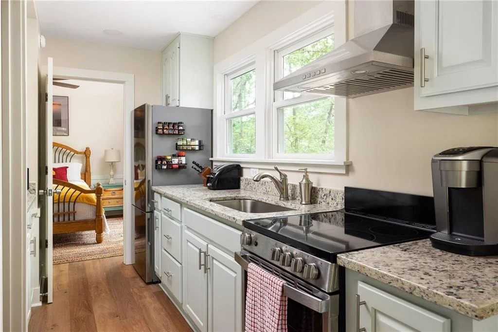 Photo of 6592 Huckleberry Lane