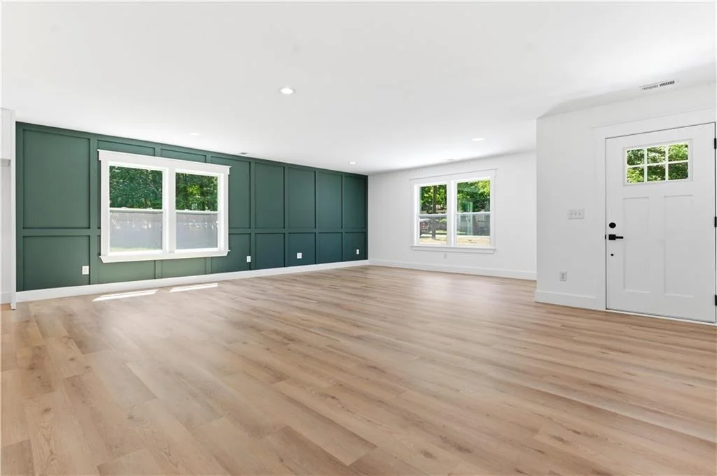 Photo of 523 Weaver Drive